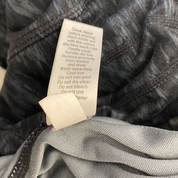 Athleta Women's Athletic High Rise Mélange Pattern Work Out Leggings In Black Si - Picture 11 of 11